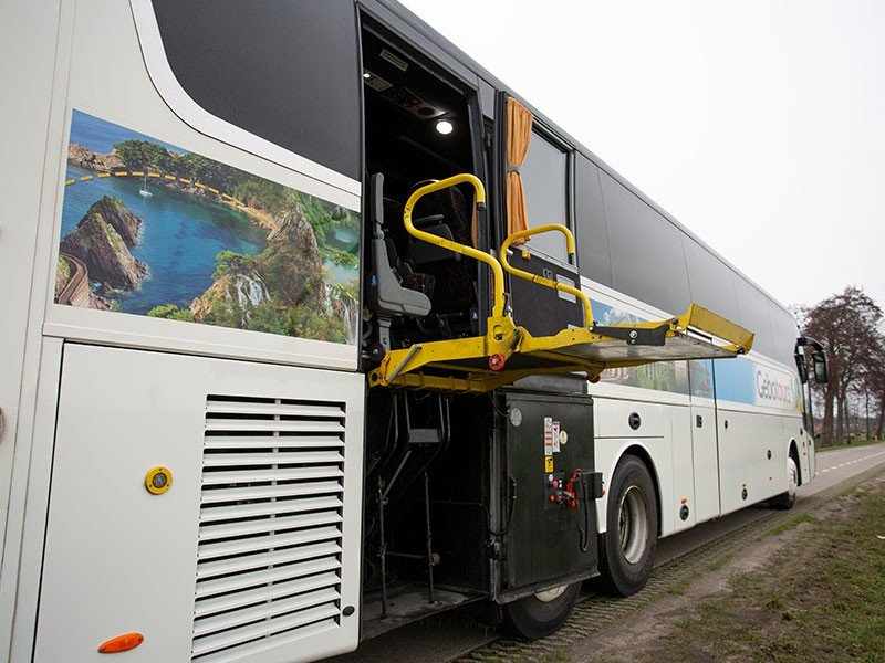 Rolstoeltouringcar